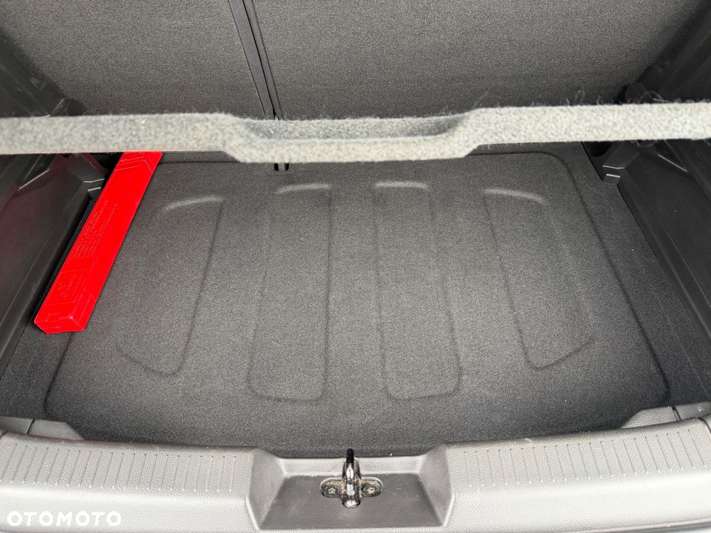 Chevrolet Aveo 1.6 LTZ - 27