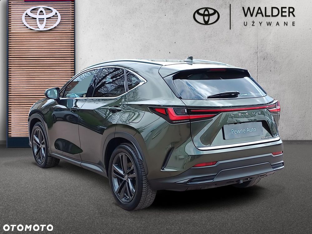 Lexus NX - 4