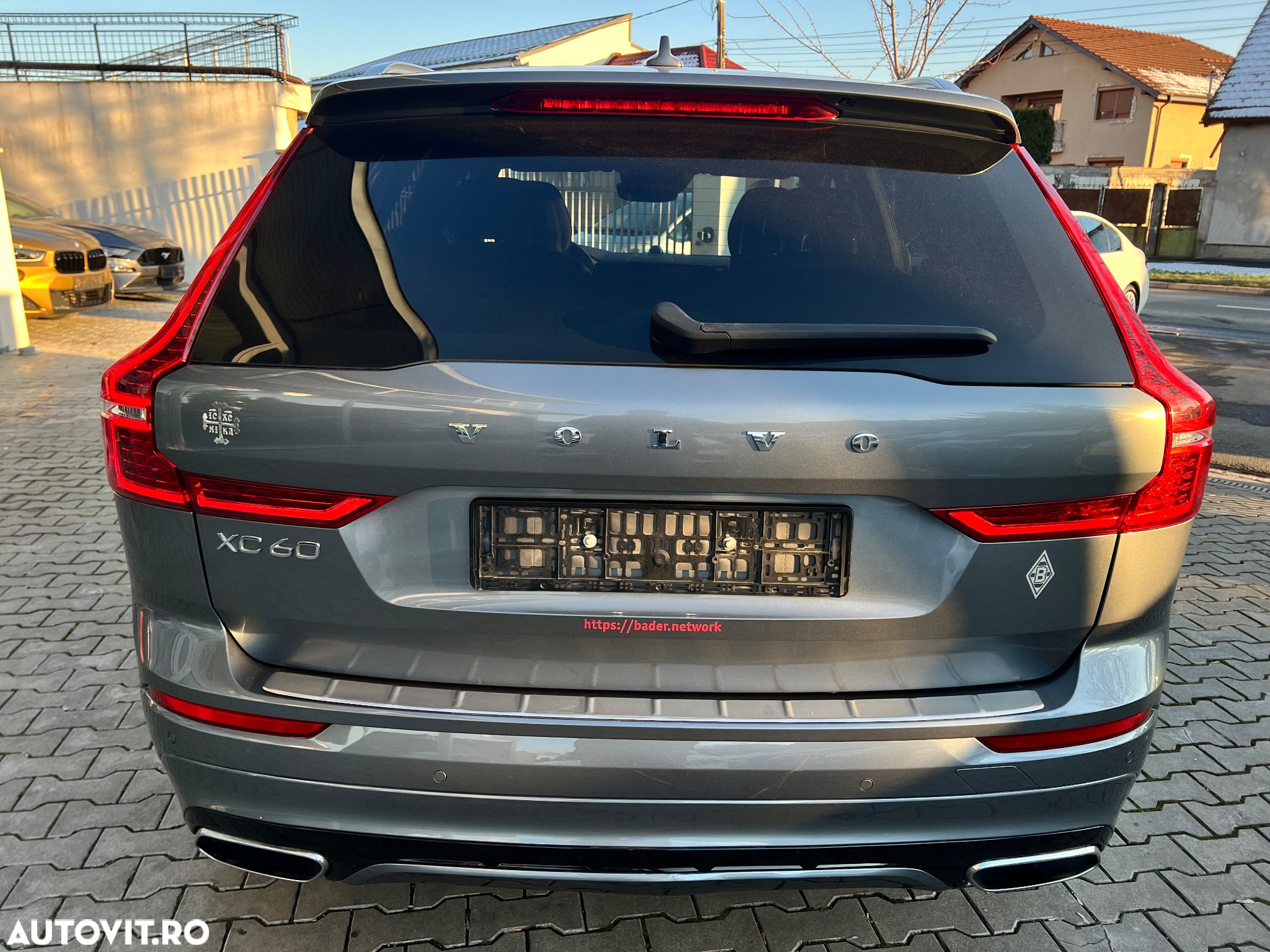 Volvo XC 60 D4 AWD Geartronic RDesign - 6