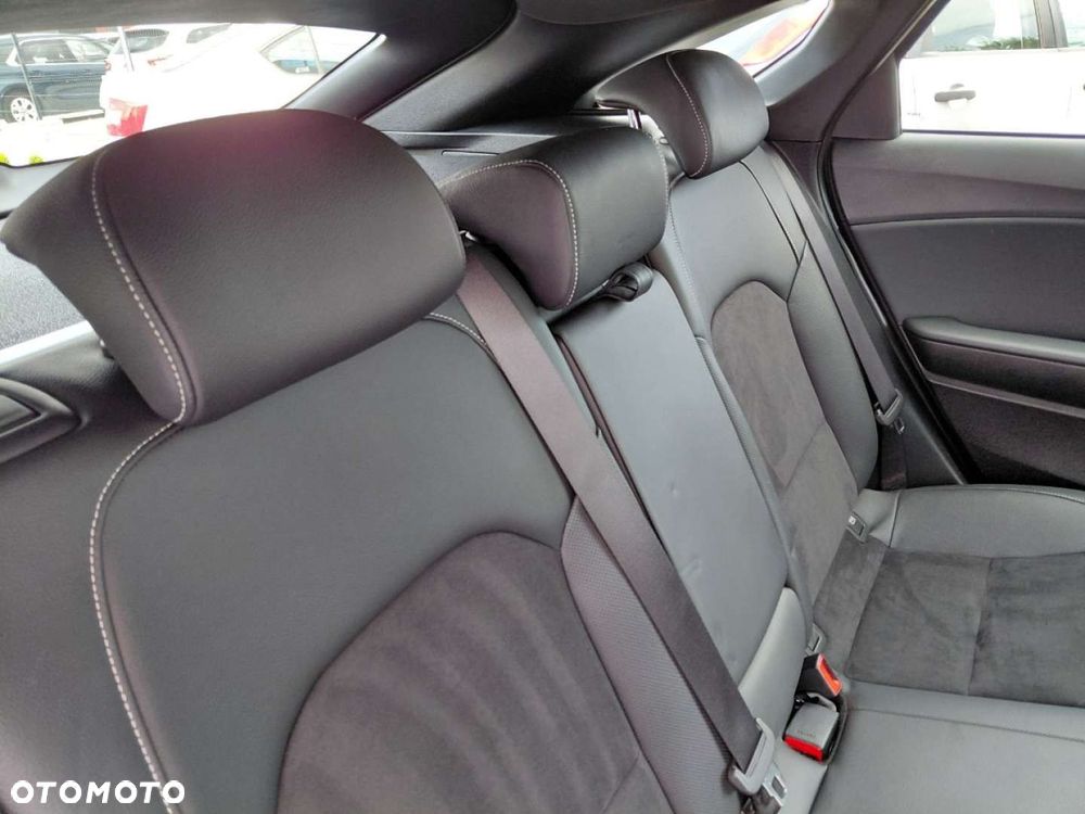 Kia ProCeed - 20
