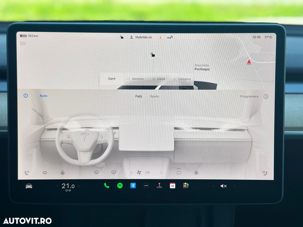 Tesla Model Y Long Range Dual Motor AWD - 36