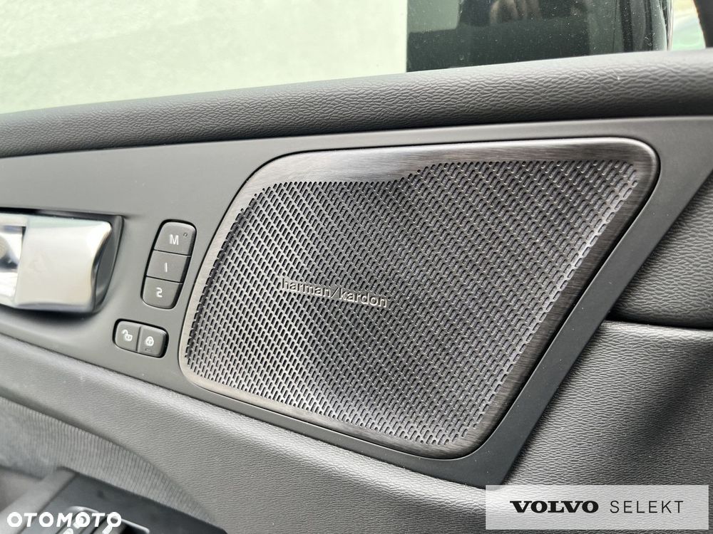 Volvo XC 60 - 16