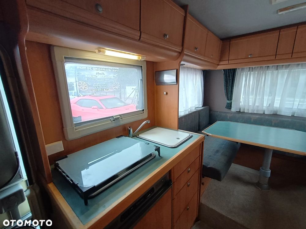 Volkswagen Transporter - 28