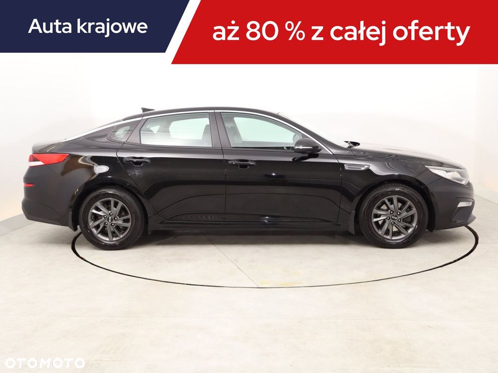 Kia Optima - 8
