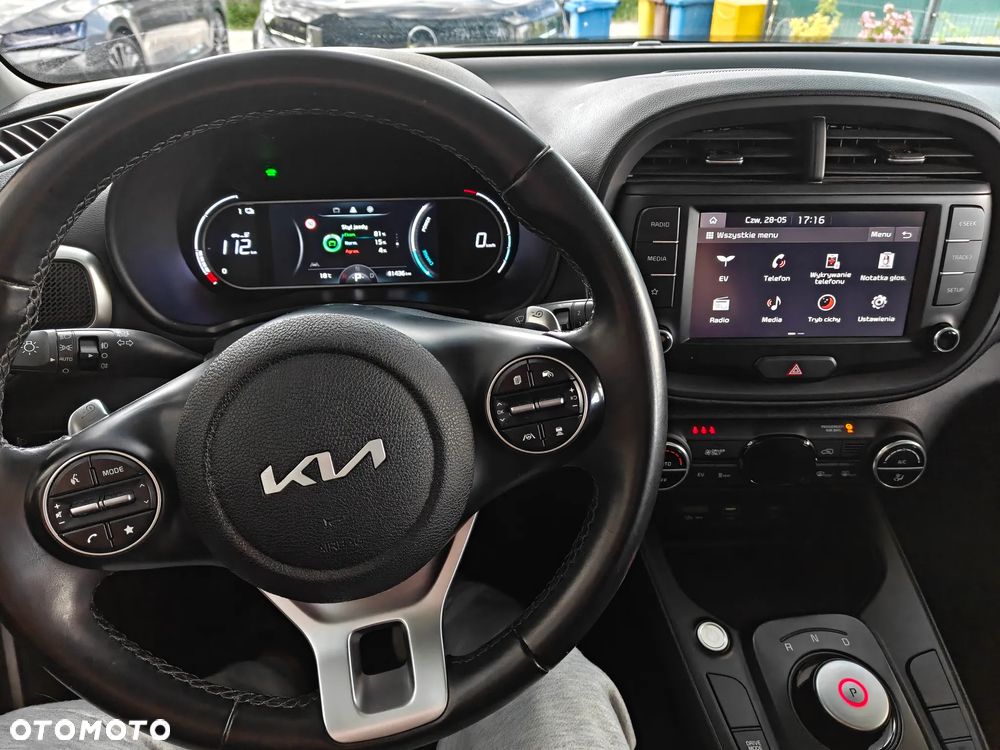 Kia Soul 64kWh M - 8