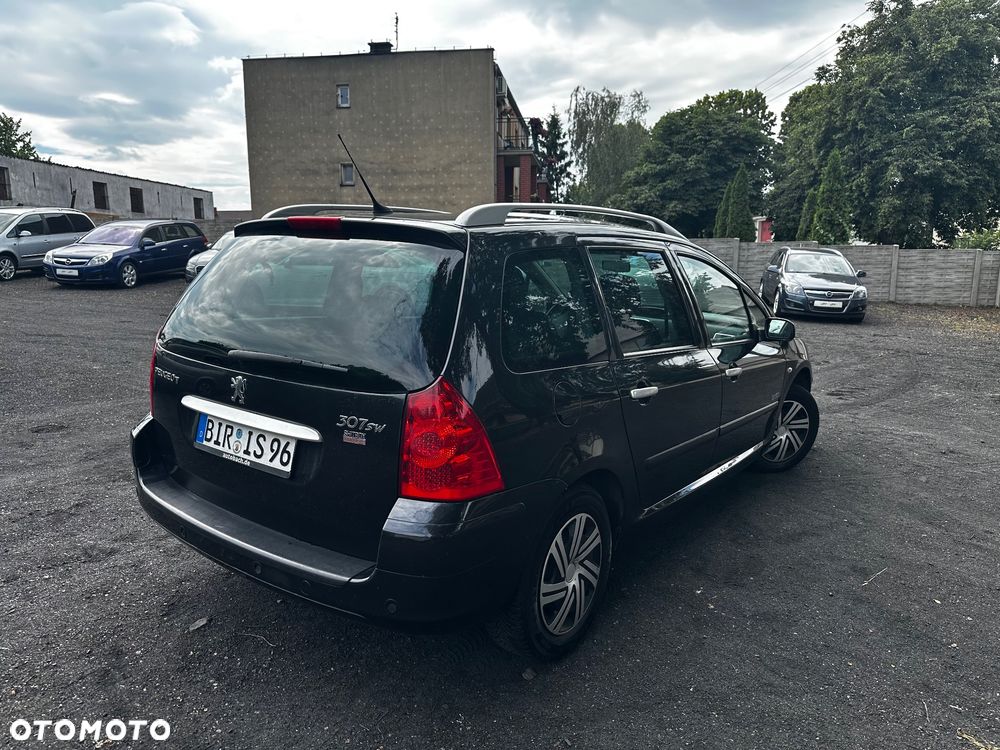 Peugeot 307 SW 110 OXYGO - 7