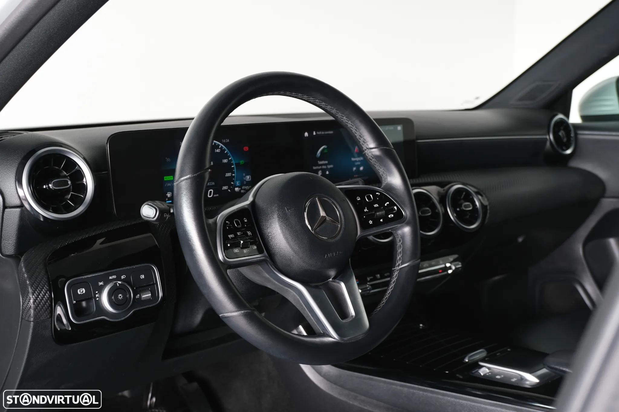 Mercedes-Benz A 250 e Progressive - 17