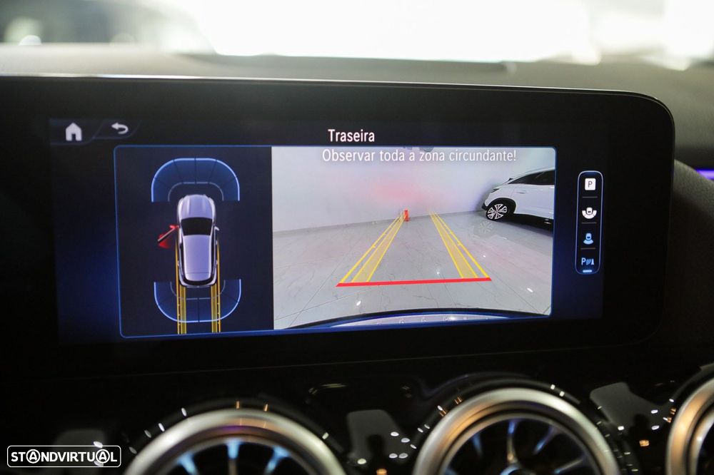 Mercedes-Benz GLA 250 e AMG Line - 41