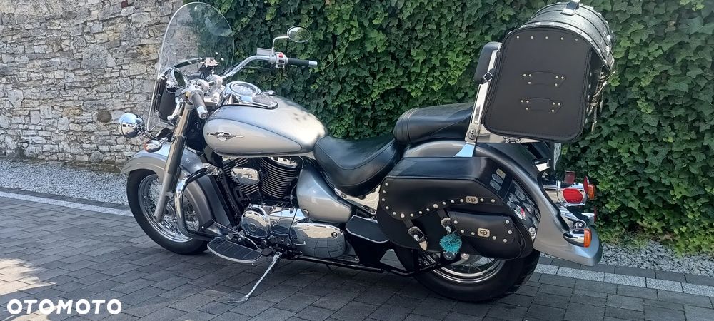 Suzuki VL 800 Volusia - 1