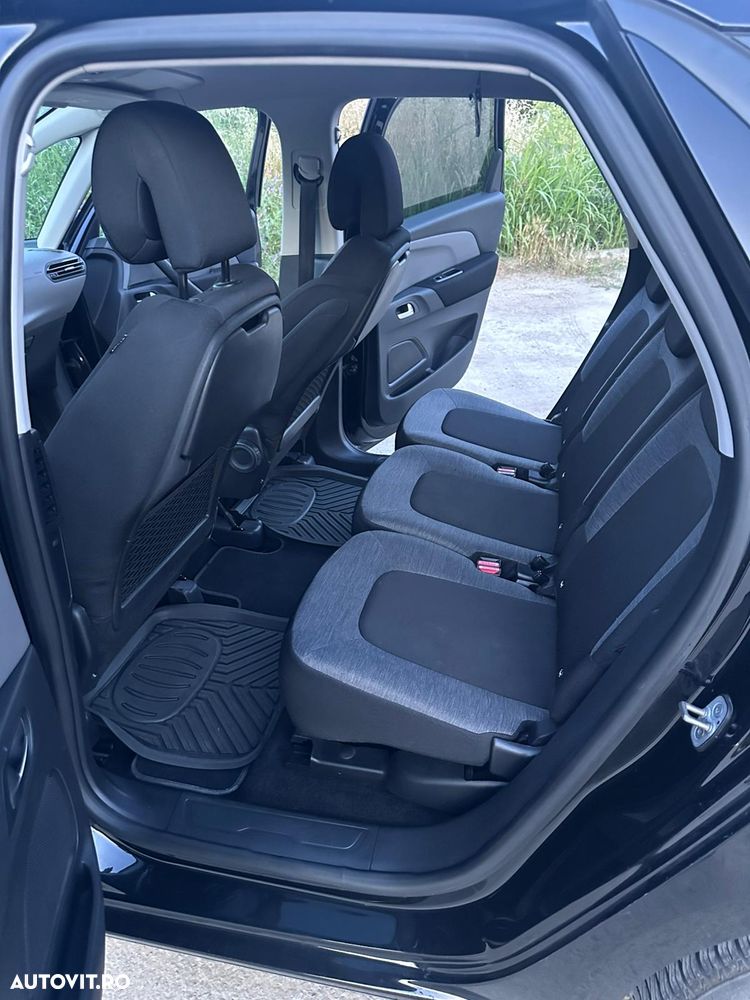 Citroën C4 Space Tourer PureTech 130 Stop&Start EAT8 SELECTION - 18