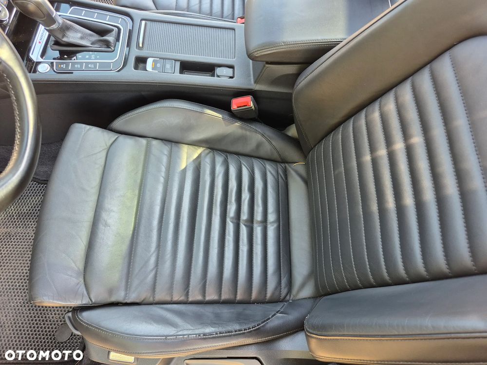 Volkswagen Passat 2.0 TDI Bi-Turbo BMT 4Mot Highline DSG - 11