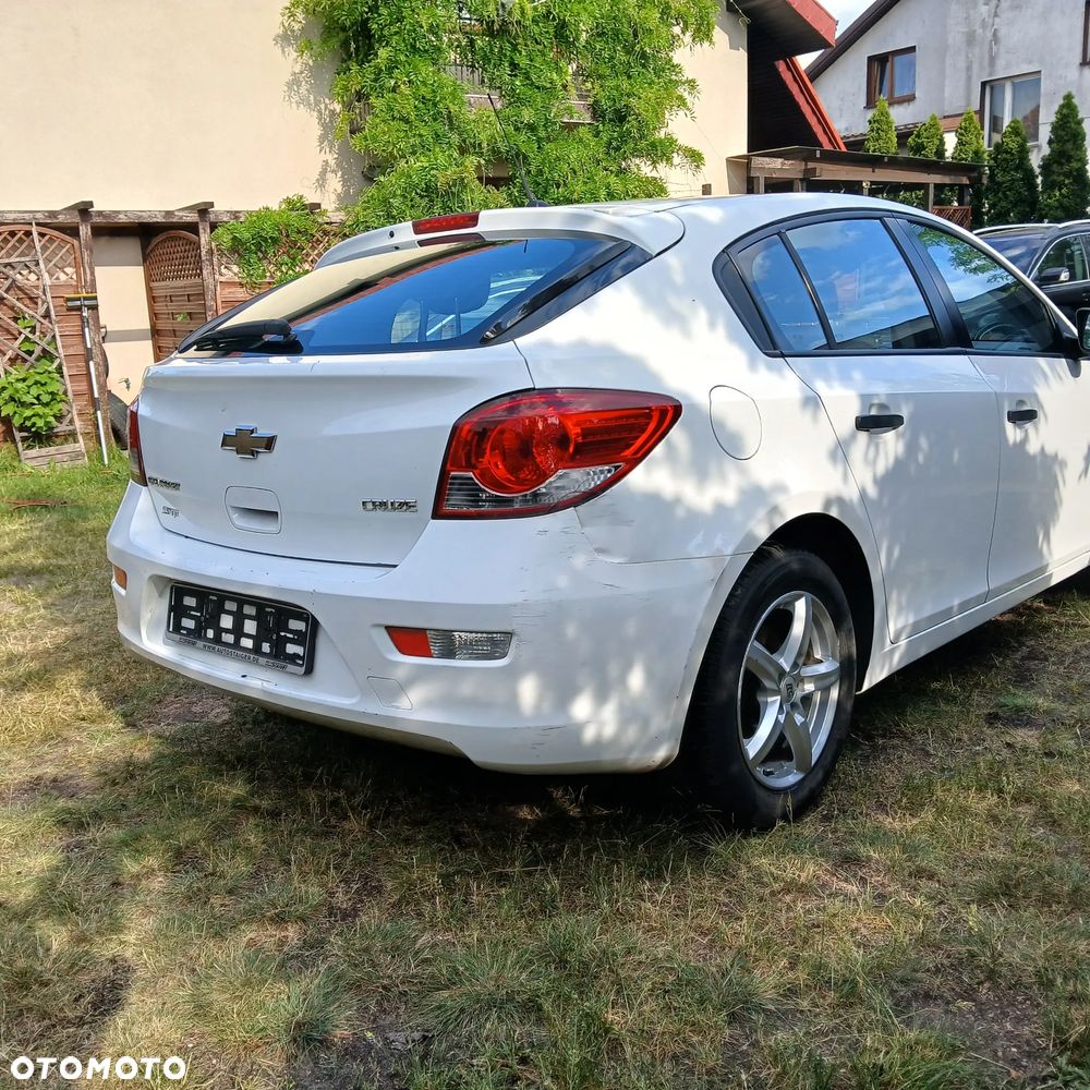 Chevrolet Cruze - 5
