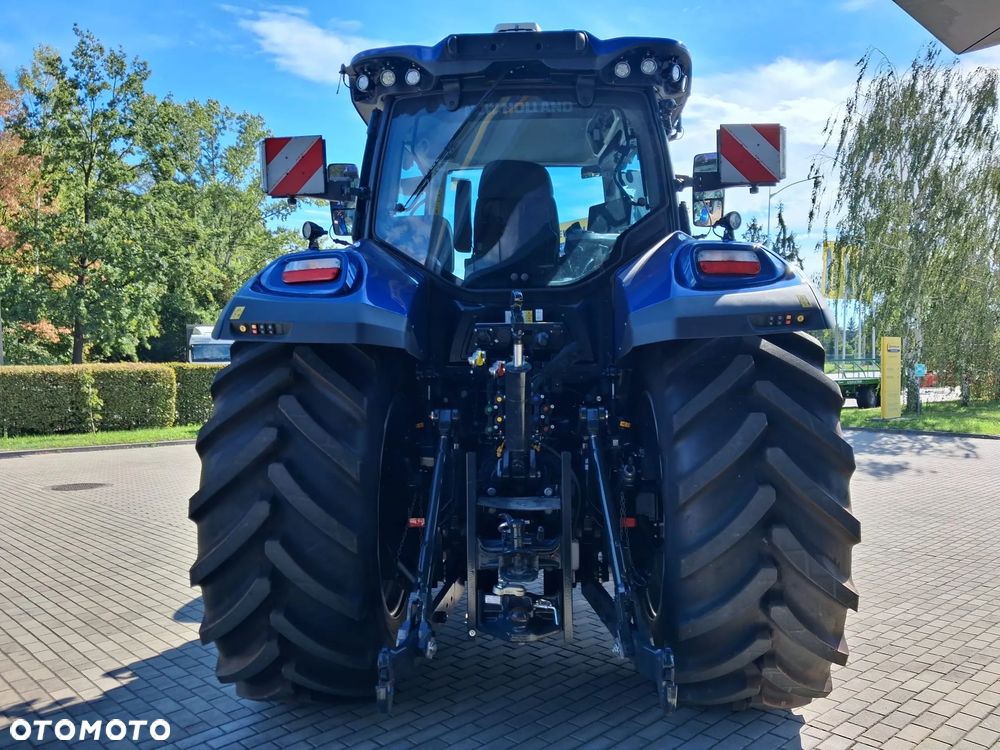 New Holland T7.270 AutoCommand - 3