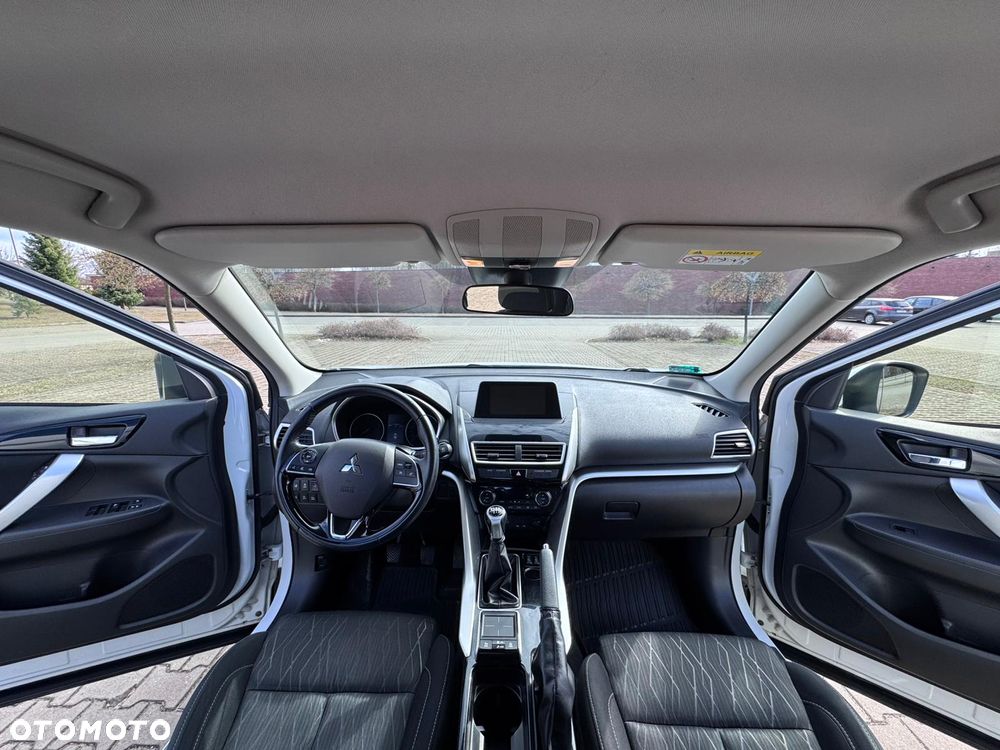 Mitsubishi Eclipse Cross 1.5 T Intense - 6