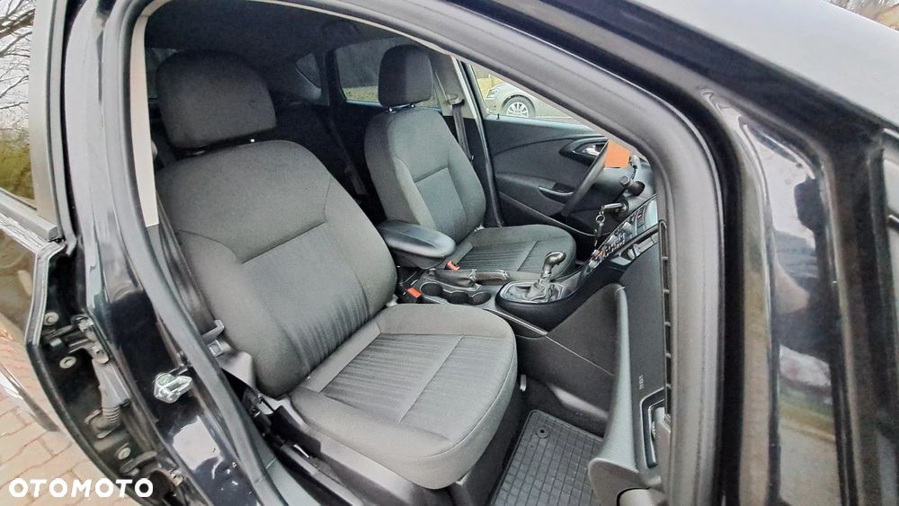 Opel Astra 1.4 T Active - 19