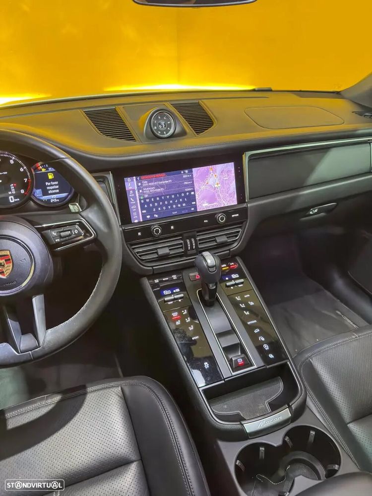 Porsche Macan T - 7