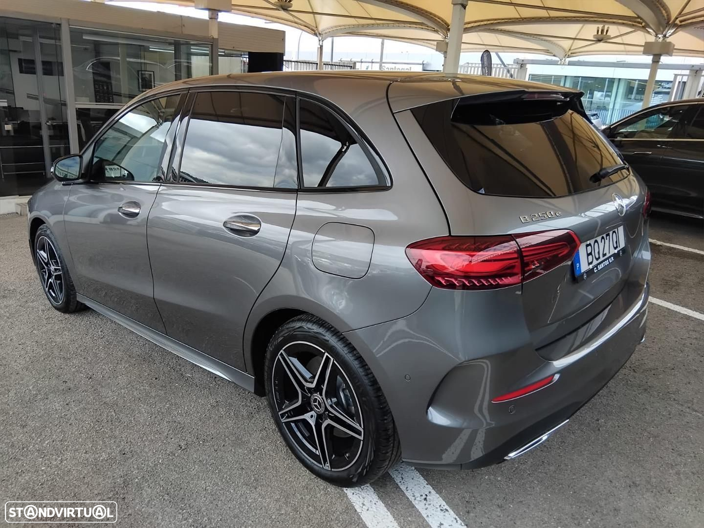 Mercedes-Benz B 250 e - 7