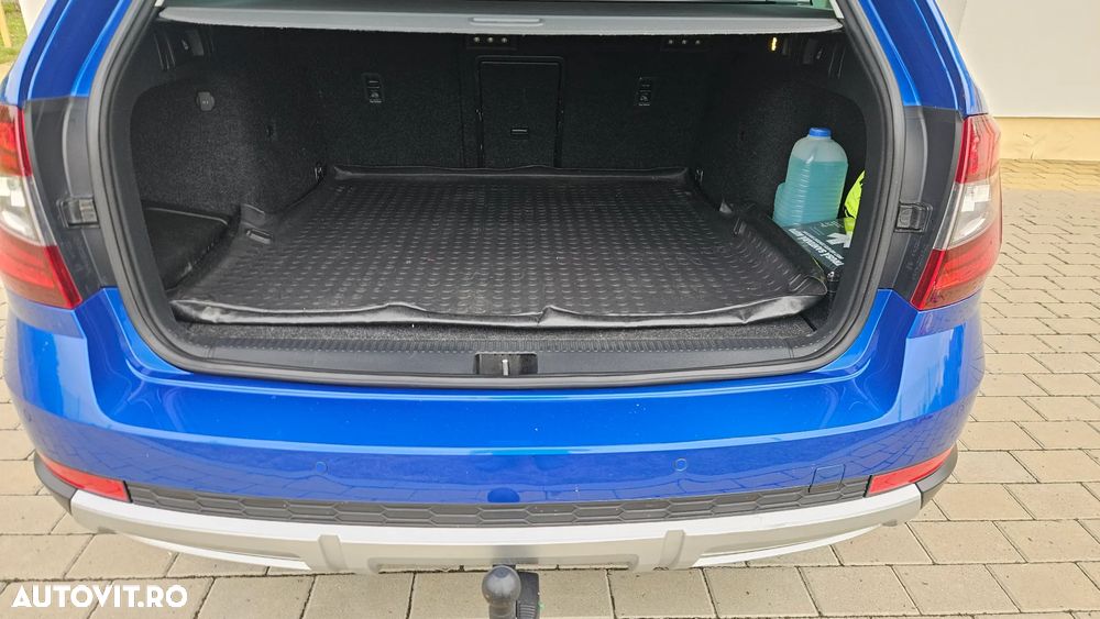 Skoda Octavia 2.0 TDI (Green tec) 4x4 DSG Scout - 30