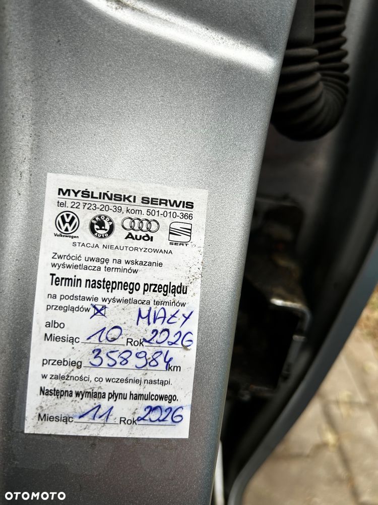 Volkswagen Golf 2.0 TDI Highline - 20