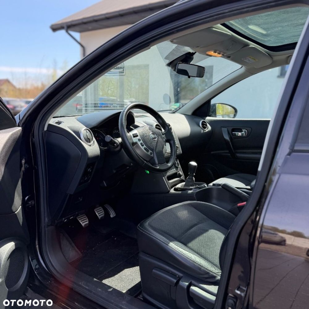 Nissan Qashqai - 17