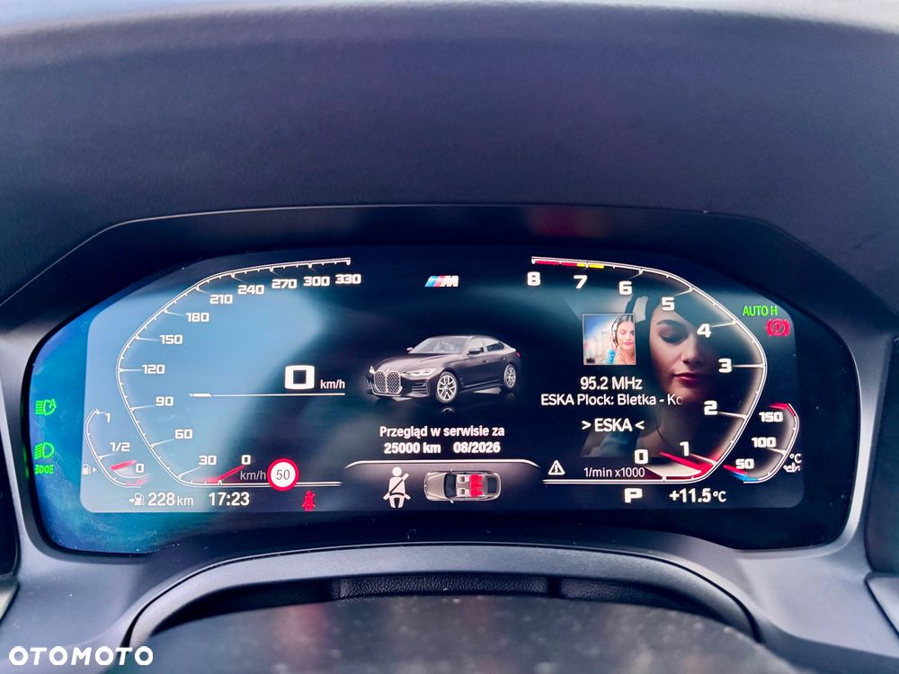 BMW Seria 4 420d xDrive M Sport sport - 32