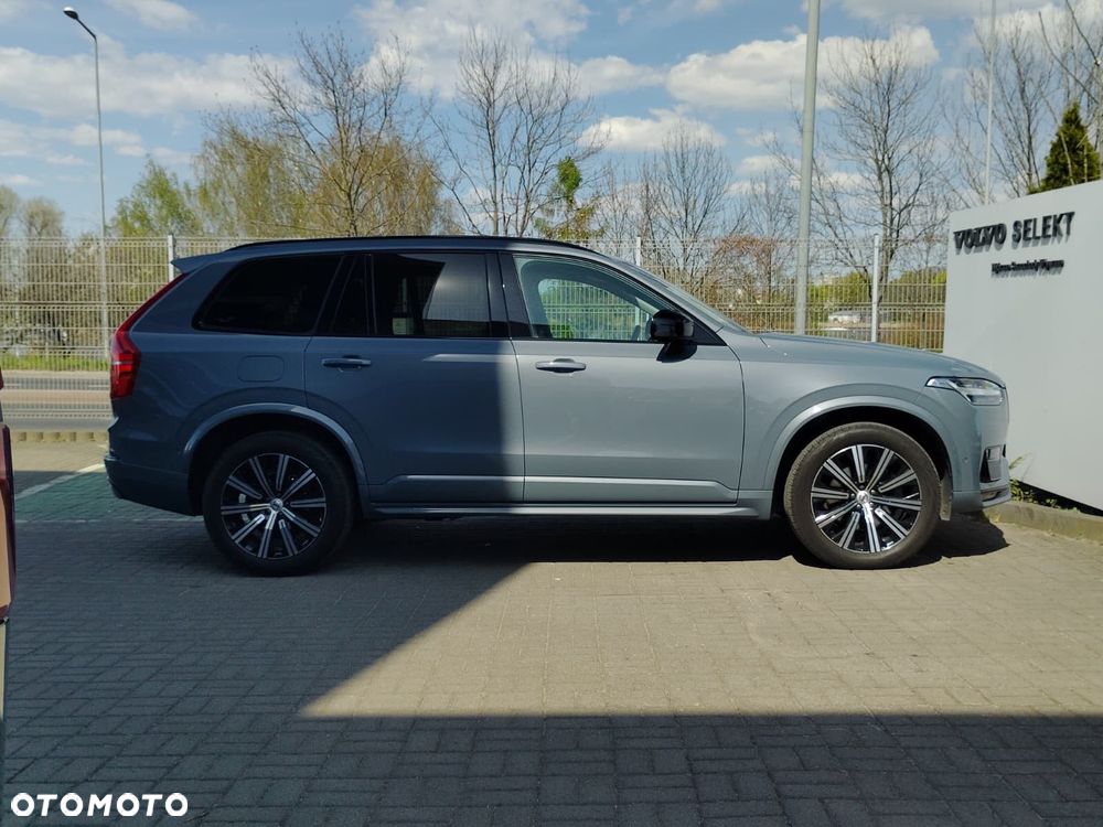 Volvo XC 90 - 8
