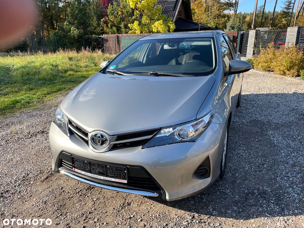 Toyota Auris - 7