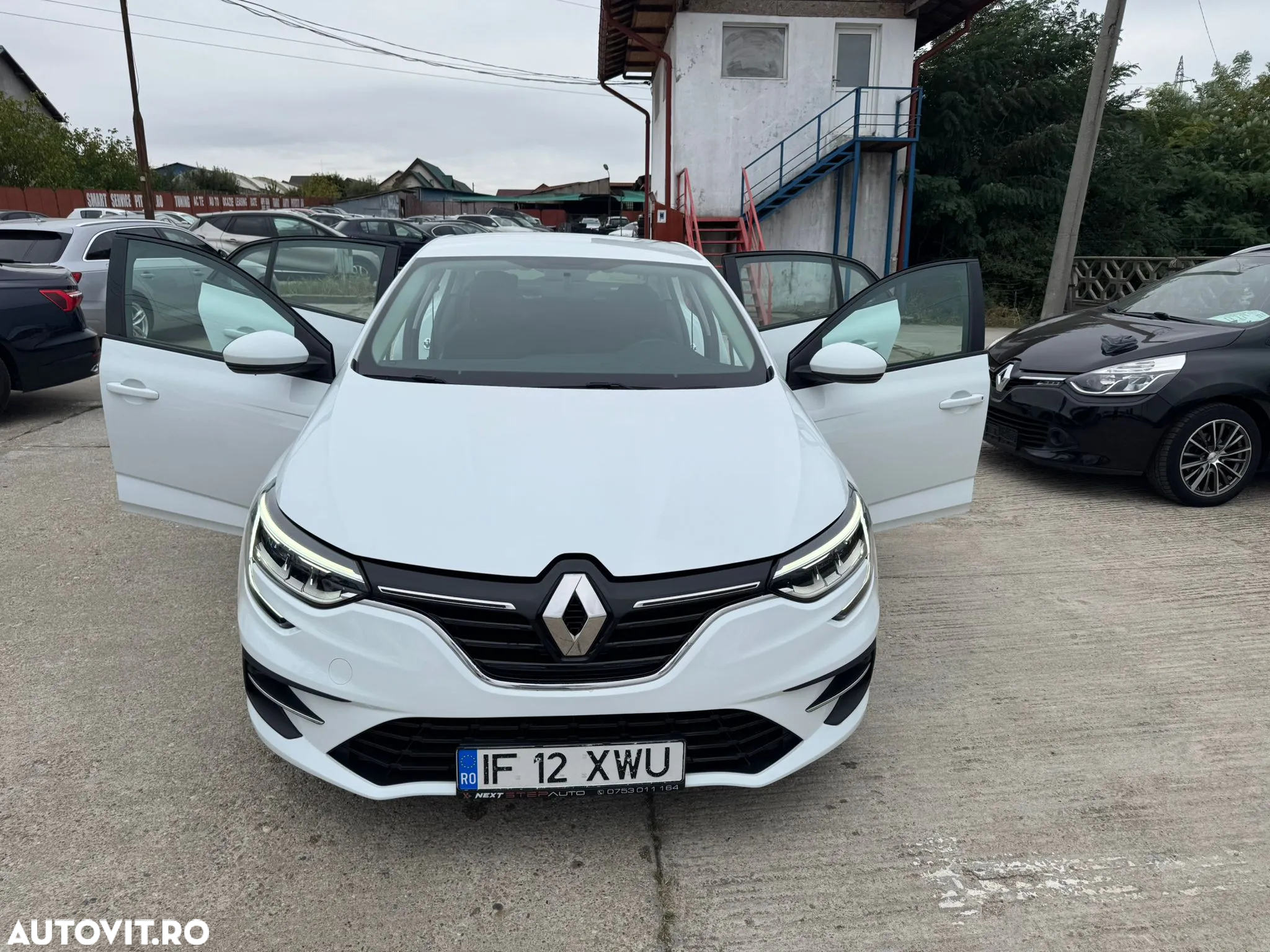 Renault Megane - 9