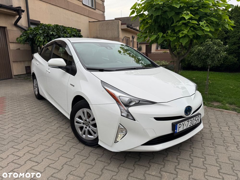 Toyota Prius Hybrid Comfort - 2