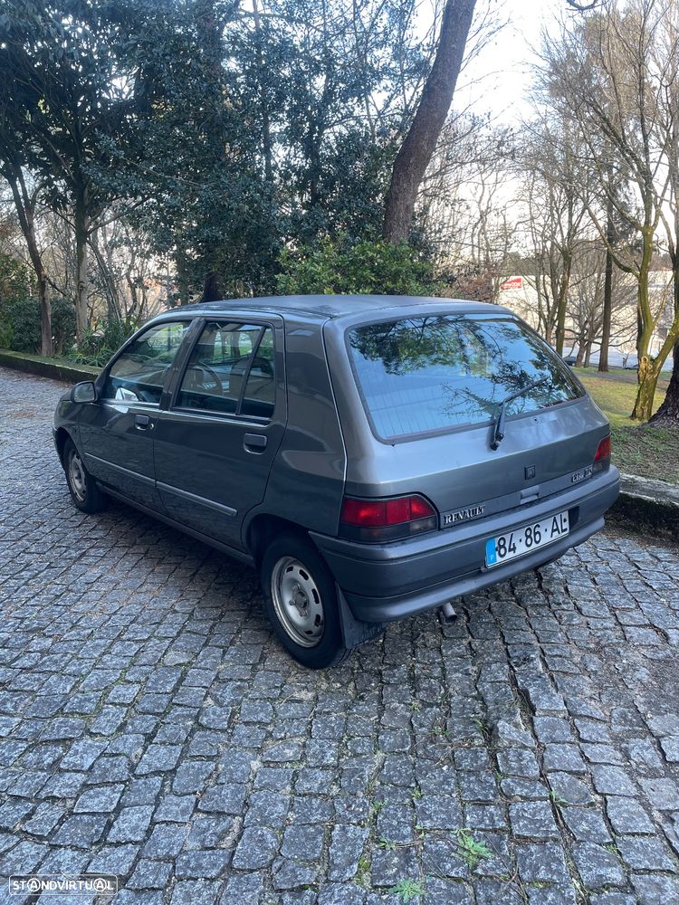 Renault Clio 1.2 RN - 3