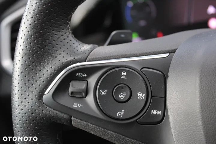 Opel Grandland X - 17