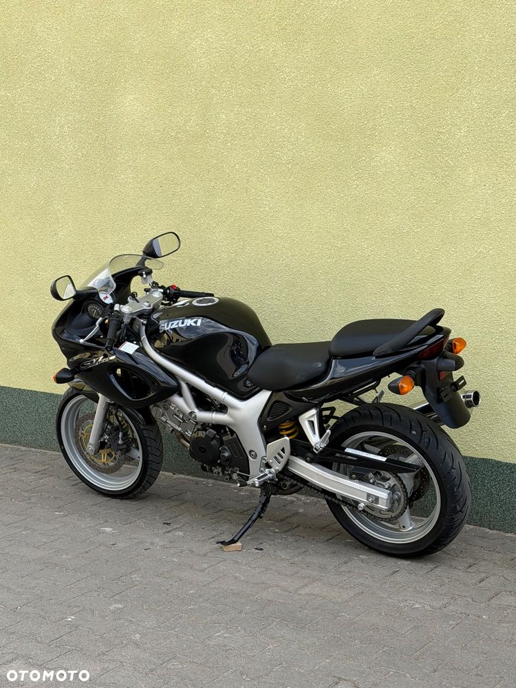 Suzuki SV - 19