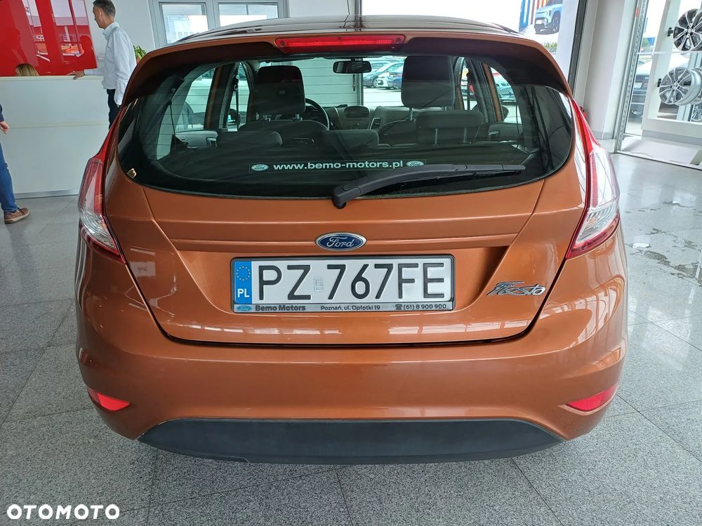 Ford Fiesta 1.25 Ambiente EU5 - 6
