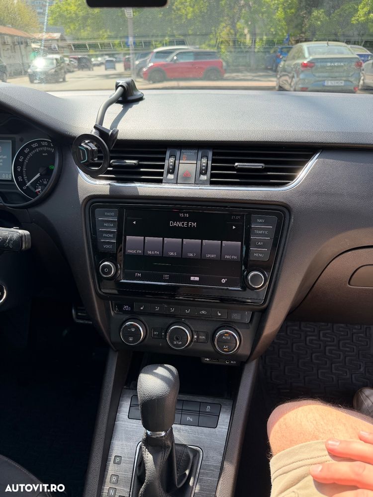 Skoda Octavia 2.0 TDI 4x4 DSG Scout - 12