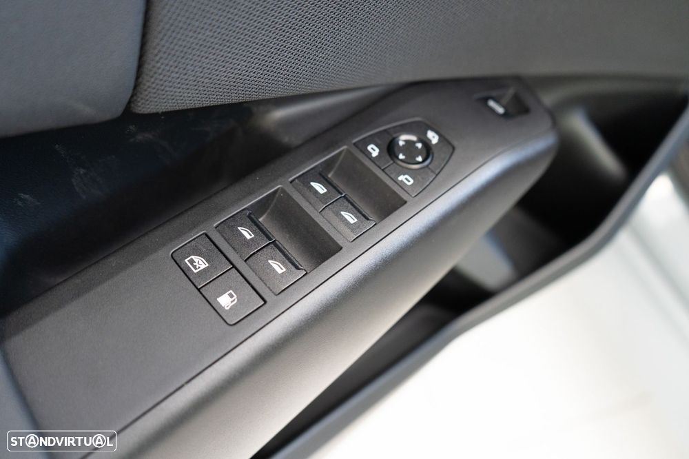 BMW X3 30 e xDrive Pack M Desportivo - 28