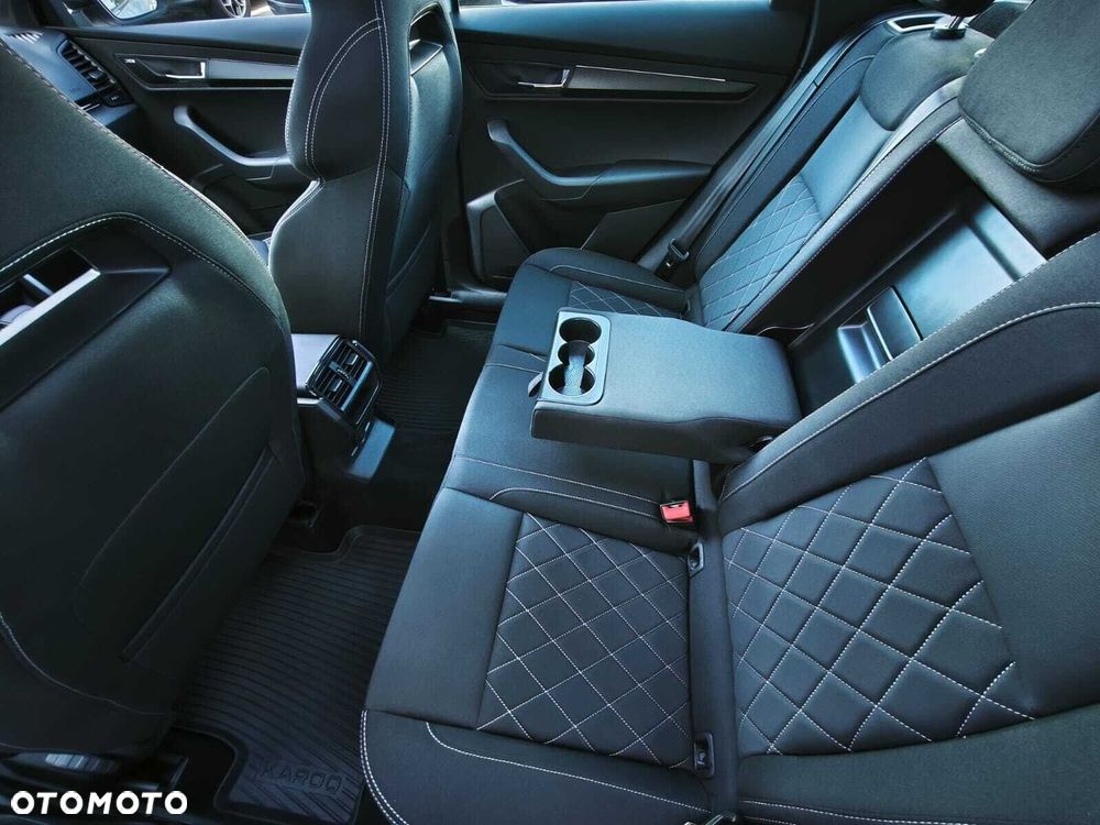 Skoda Karoq 1.5 TSI ACT Sportline DSG - 20