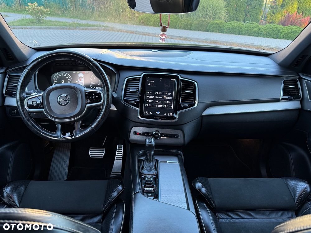Volvo XC 90 D5 AWD R-Design - 16