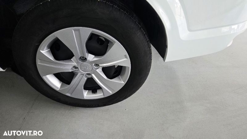 Dacia Logan TCe 90 MT5 Essential - 7