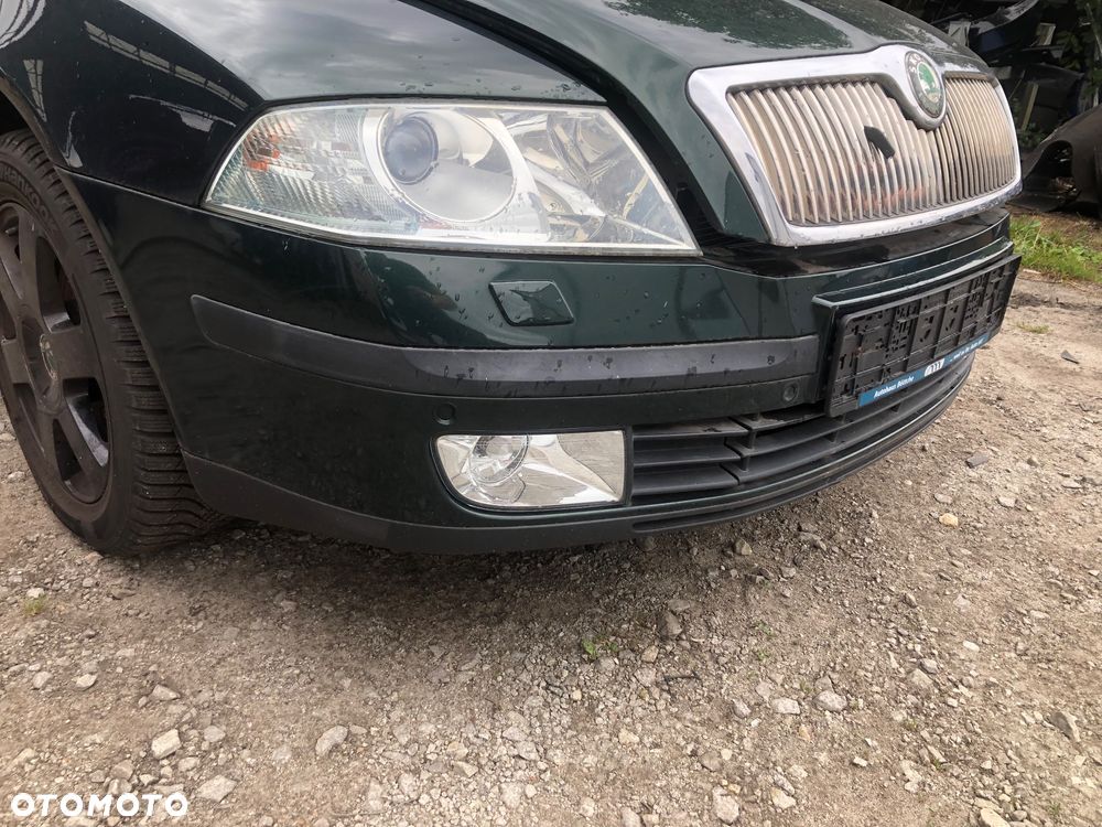 Zderzak przedni Skoda Octawia II 9570 pdc spryski - 2