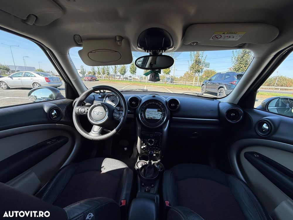 Mini Countryman - 13