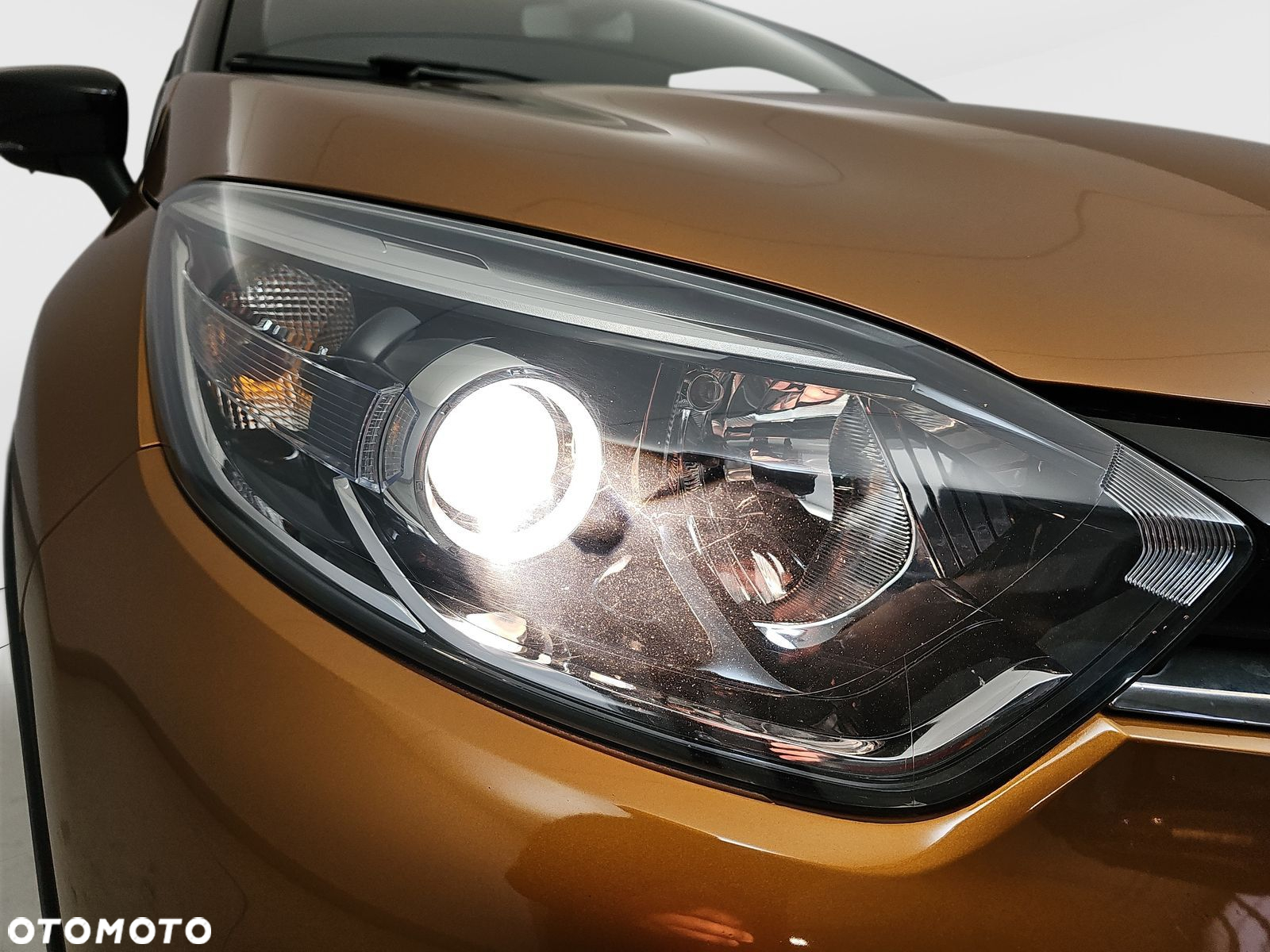 Renault Captur 1.3 Energy TCe FAP Limited EDC - 35