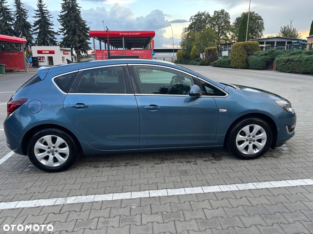 Opel Astra 1.4 T Active EU6 - 3