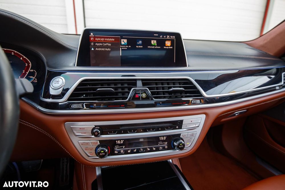 BMW Seria 7 745Le xDrive AT PHEV - 30