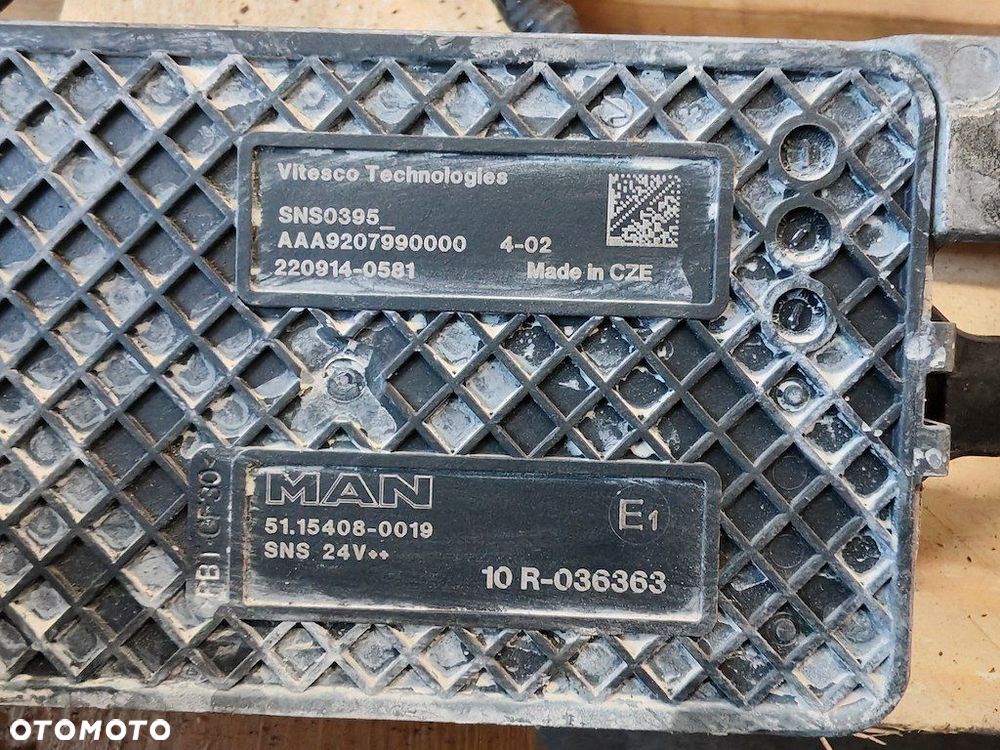 CZUJNIK NOX MAN TGX TGM 51154080019 EURO6 D2676 - 2