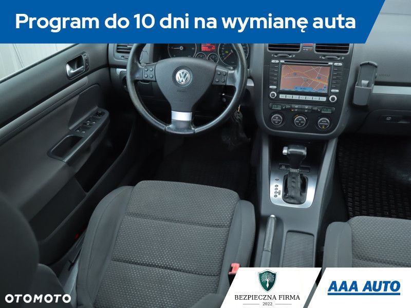Volkswagen Golf Variant - 9
