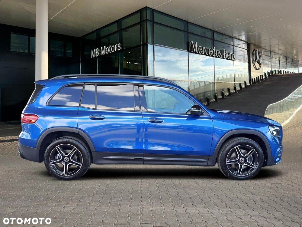 Mercedes-Benz GLB - 5