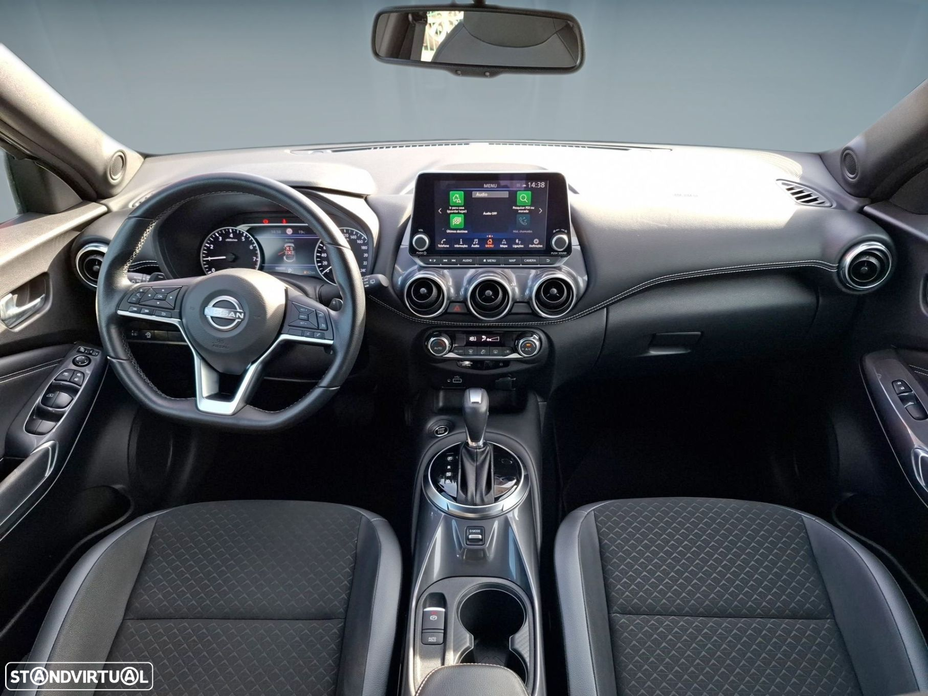 Nissan Juke 1.0 DIG-T N-Connecta NAV.+TwoTone NC DCT - 4