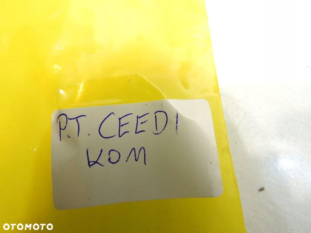 UCHWYT MOCOWANIE ISOFIX PRAWY TYŁ KIA CEED I KOMBI - 2