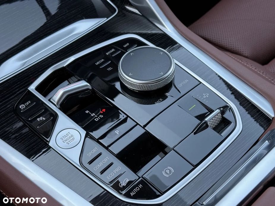 BMW X6 xDrive30d mHEV sport - 13