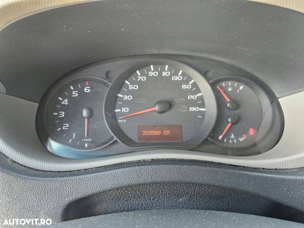 Renault Master - 10